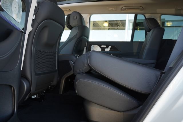 New 2026 Mercedes-Benz GLS 450 4MATIC image 31