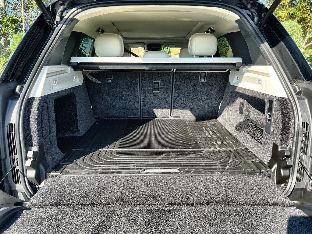 New 2027 Land Rover Range Rover SE AWD/4WD image 18