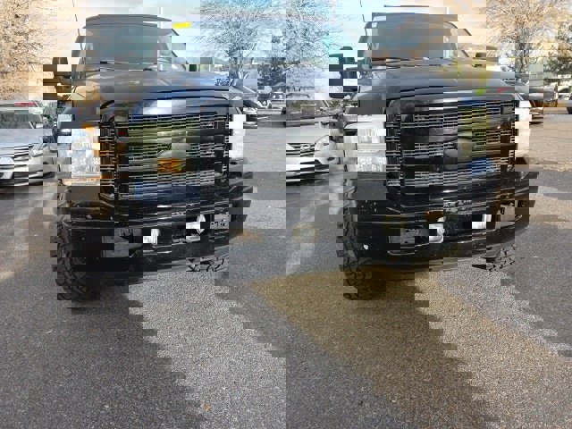 Used 2000 Ford Excursion XLT image 4
