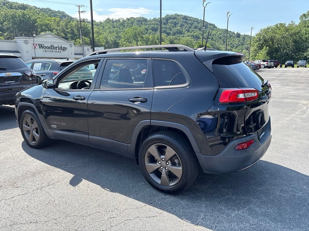 Used 2017 Jeep Cherokee 75th Anniversary AWD/4WD video 3