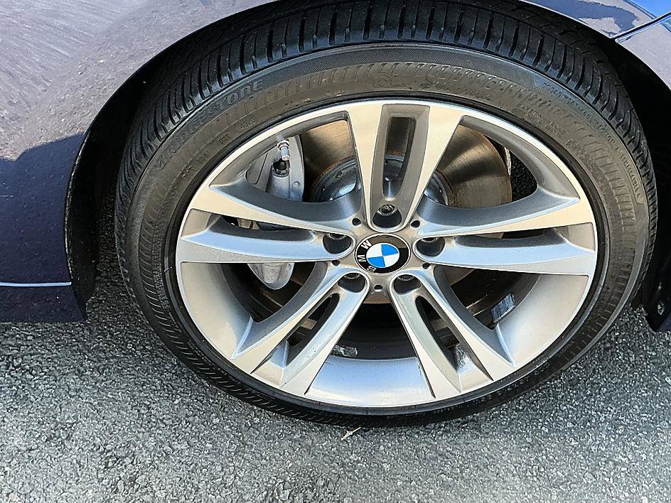 Used 2016 BMW 340i Sedan image 10