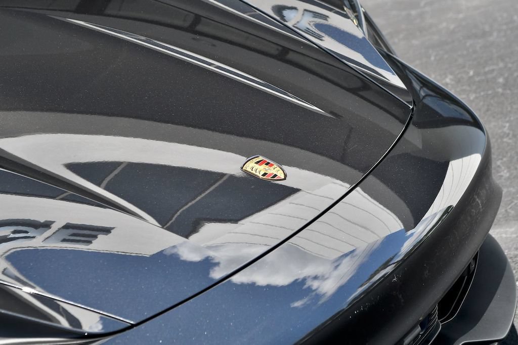 Used 2020 Porsche Taycan 4S AWD/4WD image 4