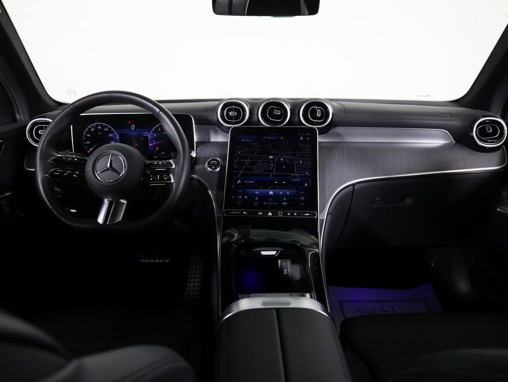 Used 2024 Mercedes-Benz GLC 300 4MATIC image 37