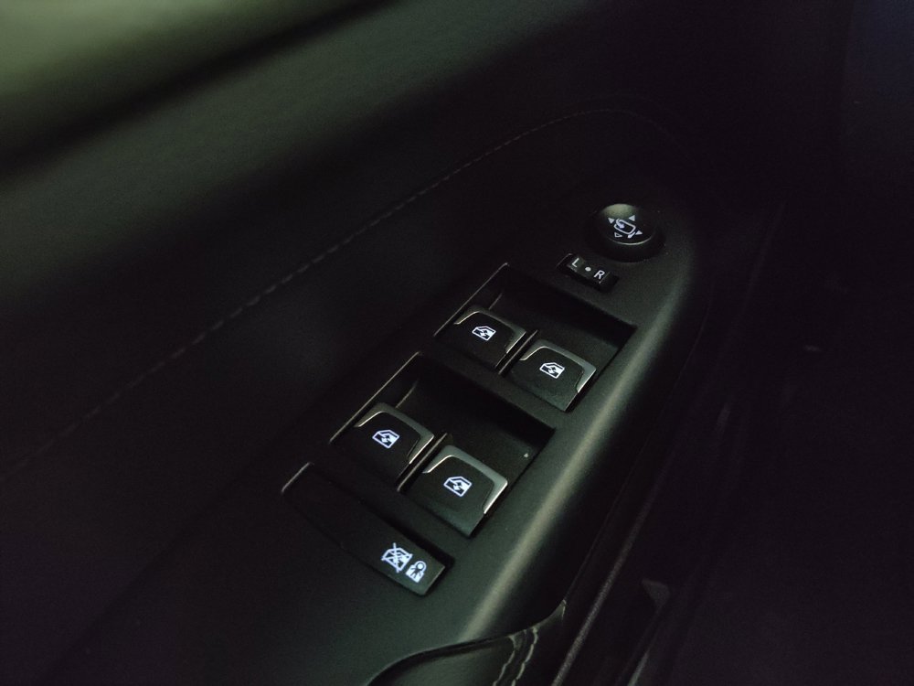 Used 2016 Cadillac SRX Performance w/ Driver Awareness Package FWD image 27