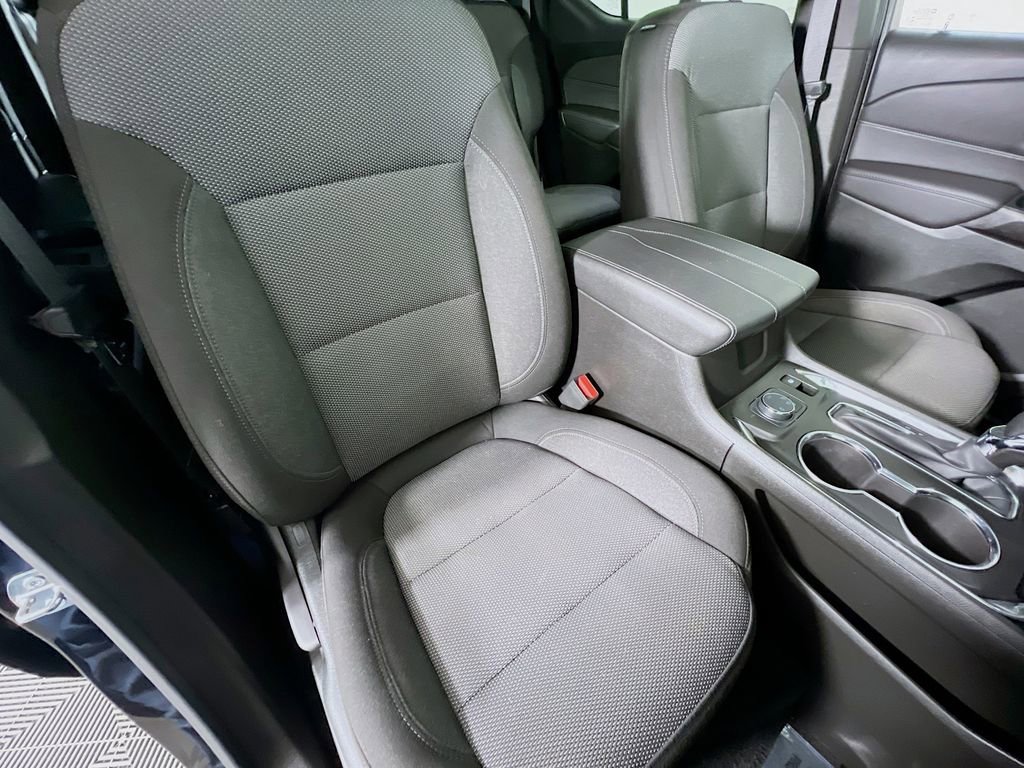 Used 2023 Chevrolet Traverse LT w/ Midnight/Sport Edition AWD/4WD image 28