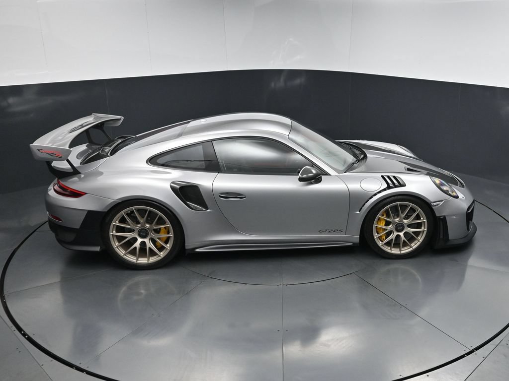 Used 2018 Porsche 911 GT2 RS RWD image 19