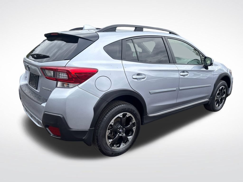 Used 2022 Subaru Crosstrek 2.0i Premium w/ Moonroof Package AWD/4WD image 8