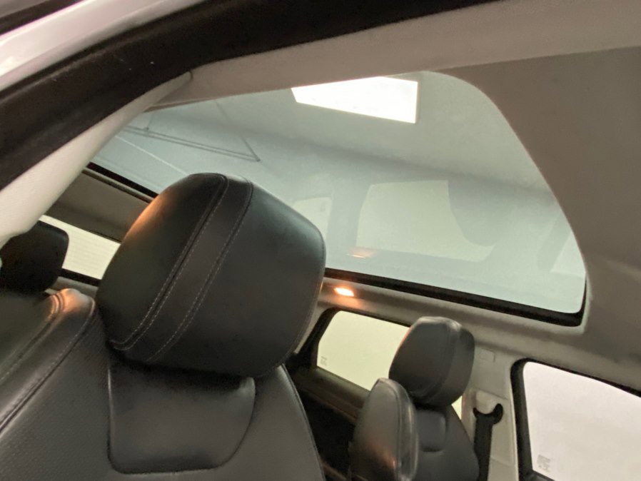 Used 2016 Land Rover Range Rover Evoque HSE Dynamic image 24