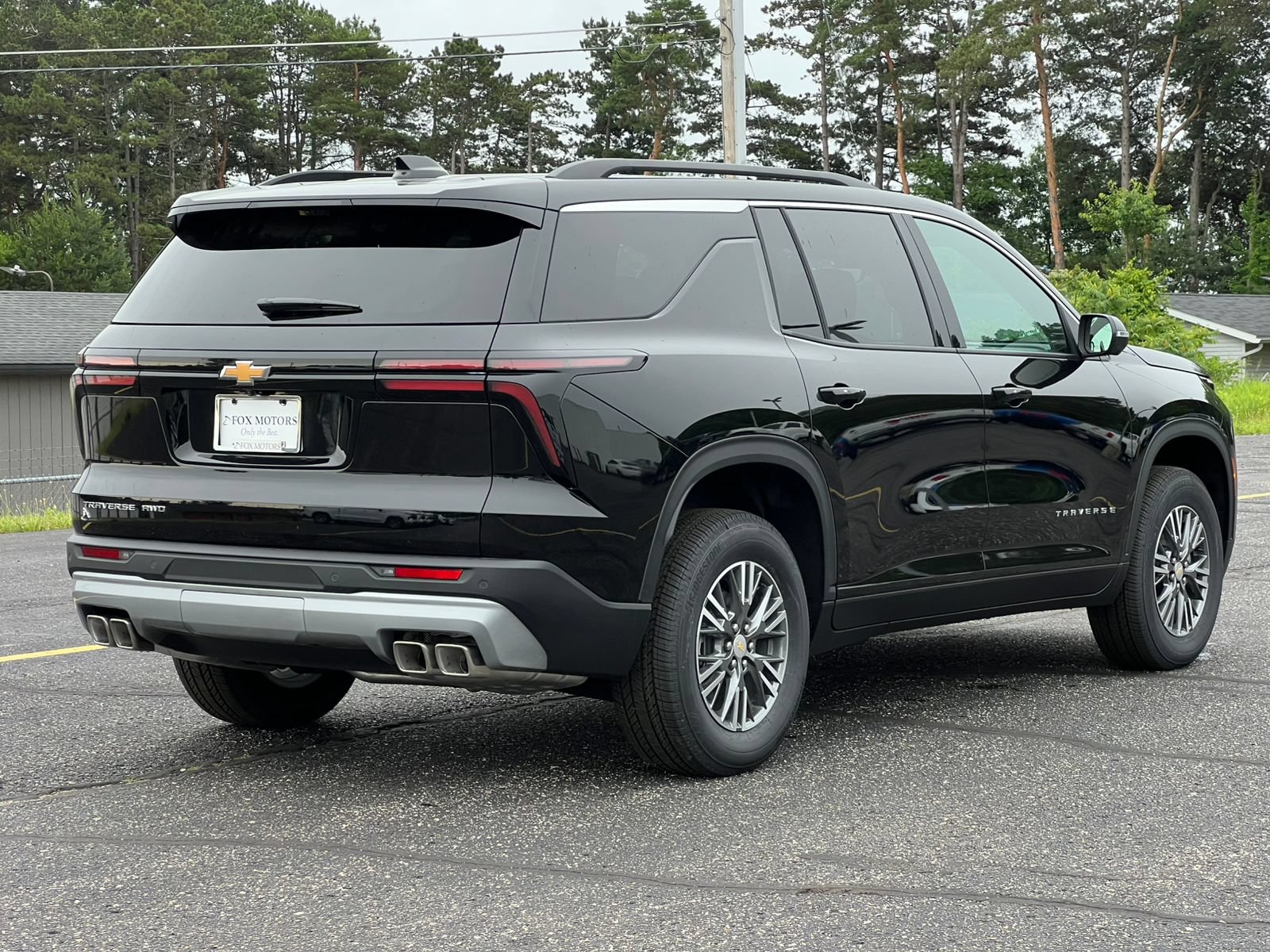 New 2026 Chevrolet Traverse LT w/ Driver Confidence Package AWD/4WD image 8