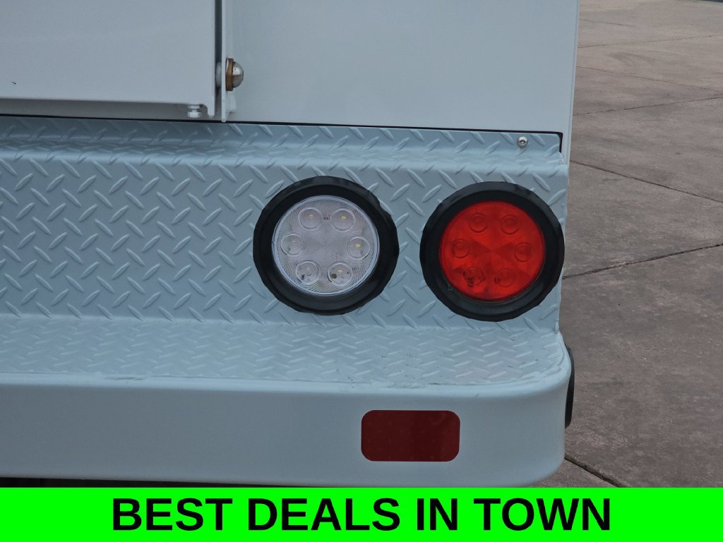 New 2026 RAM 3500 Tradesman w/ Chrome Appearance Group A AWD/4WD image 39