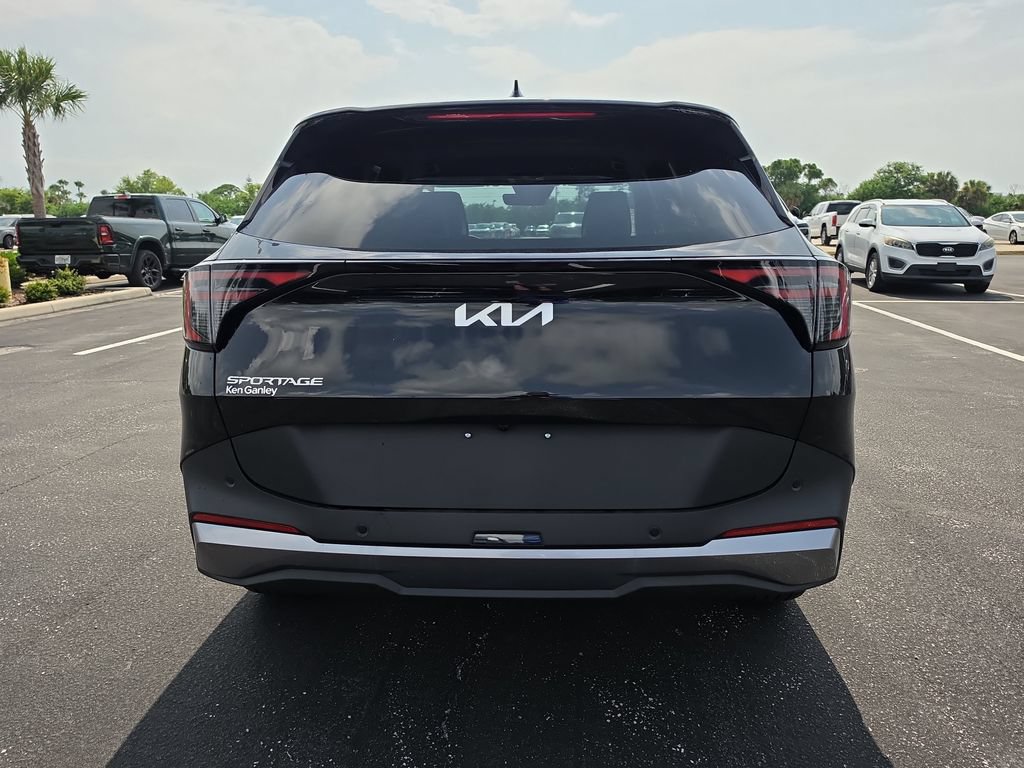 New 2026 Kia Sportage EX FWD image 7
