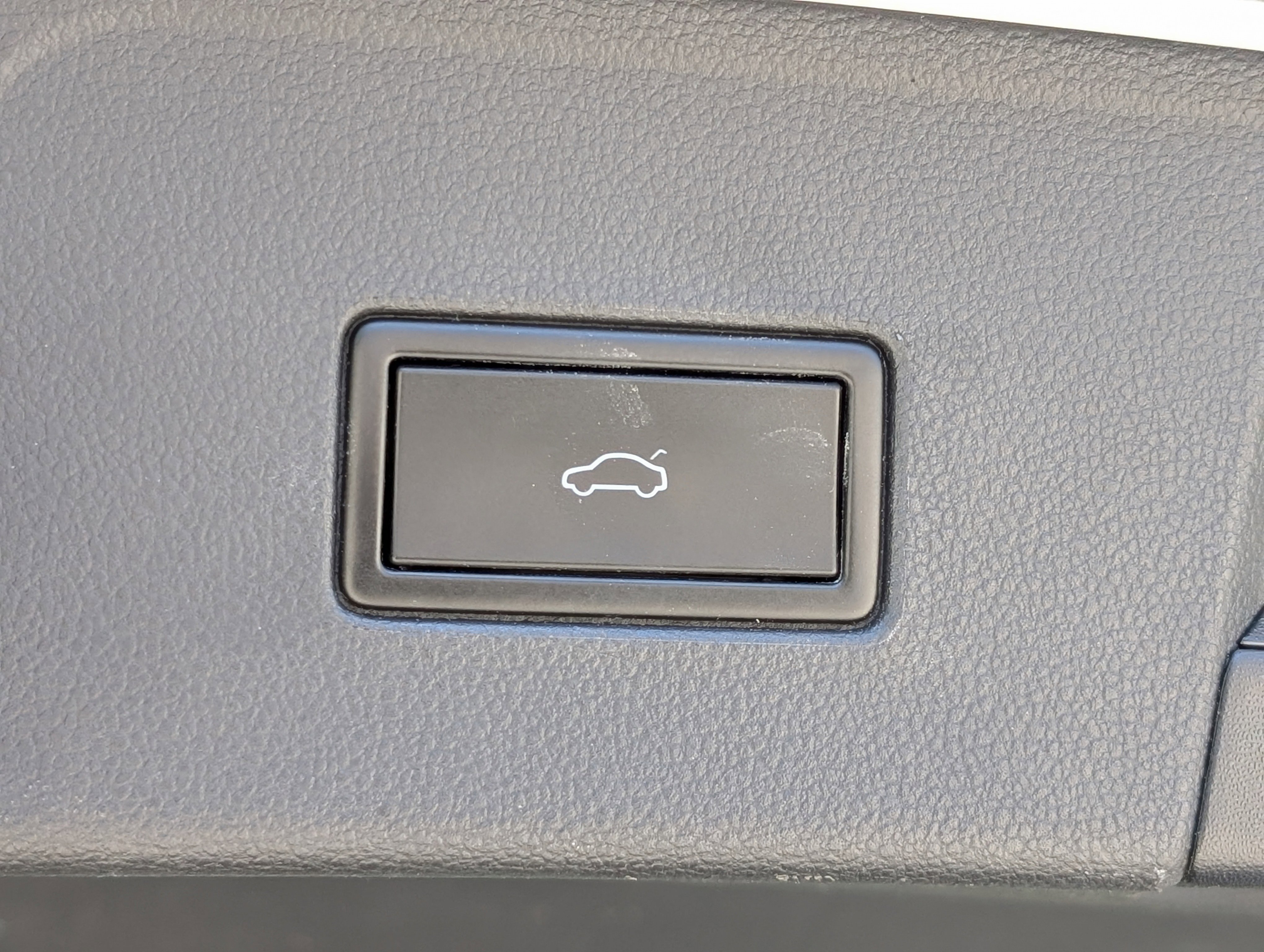 Used 2019 Volkswagen Atlas SE image 21