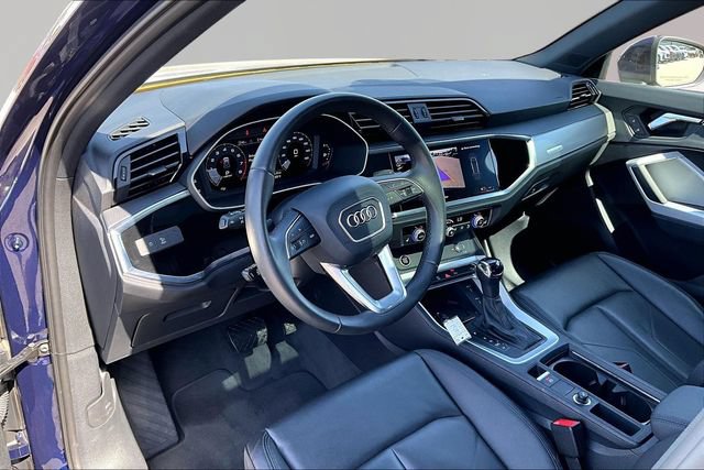 Used 2025 Audi Q3 2.0T Premium w/ Convenience Package AWD/4WD image 13