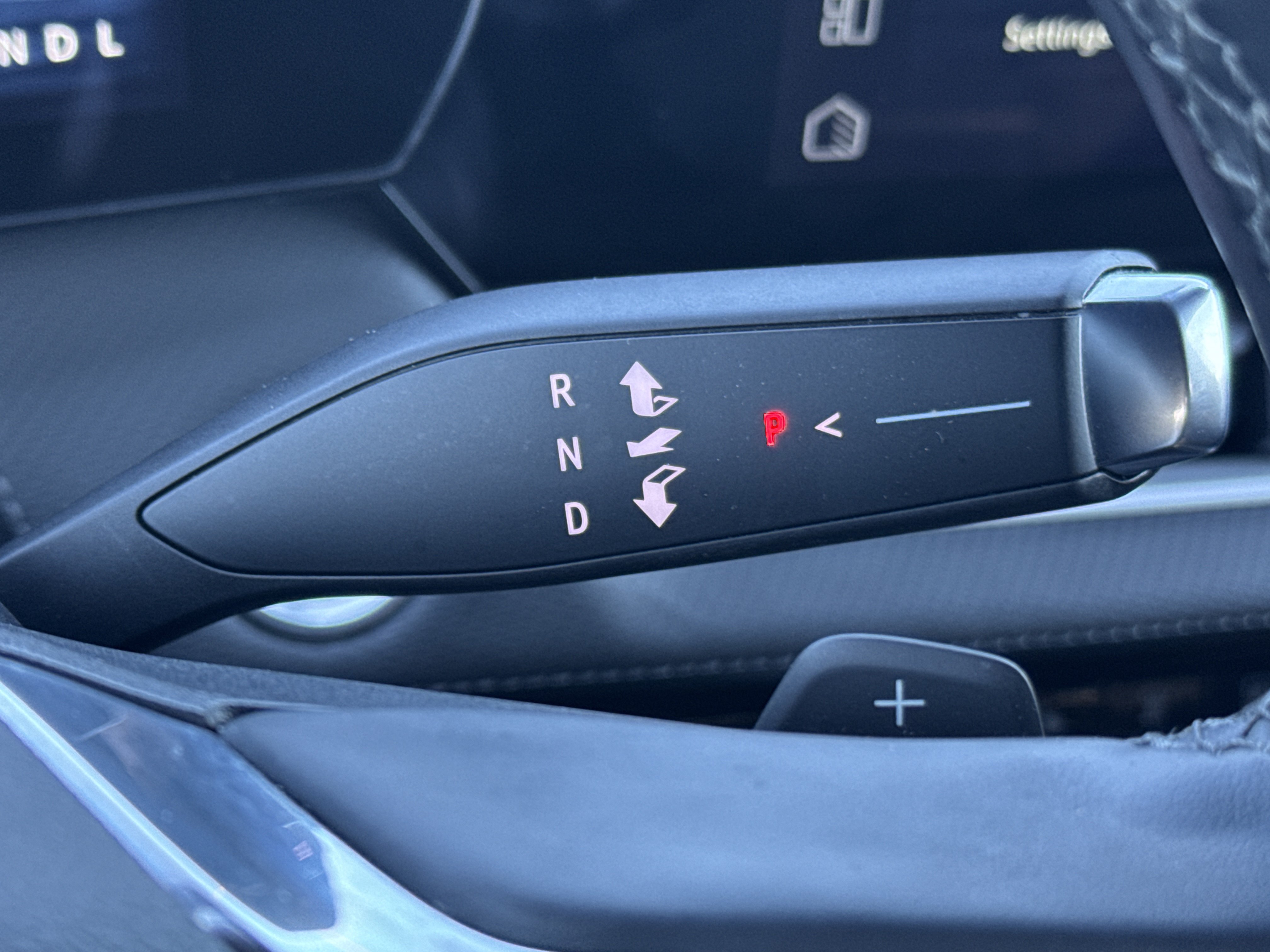 Used 2025 Chevrolet Equinox LT FWD image 30