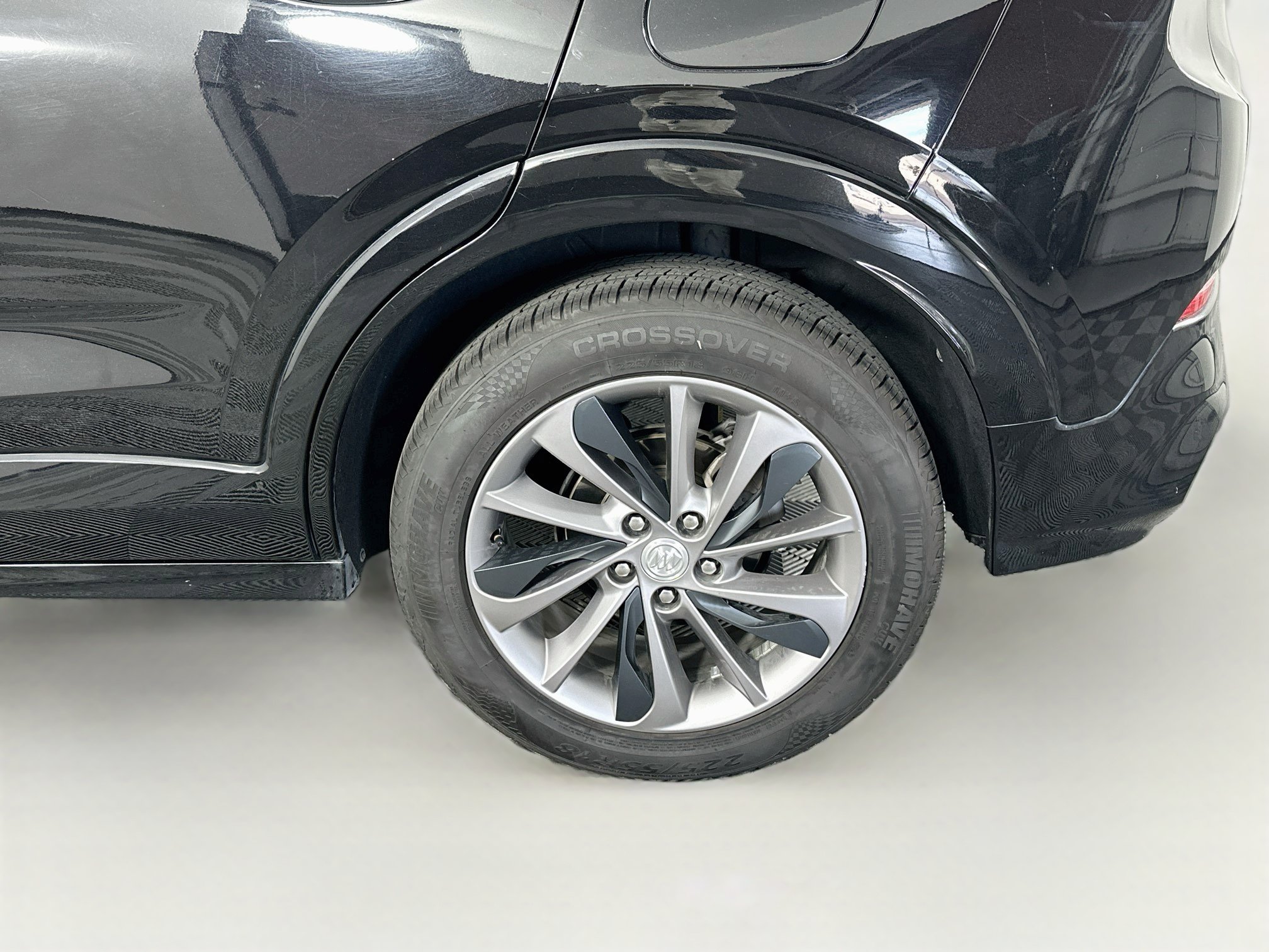 Used 2020 Buick Encore GX Select w/ Sport Touring Package FWD image 11