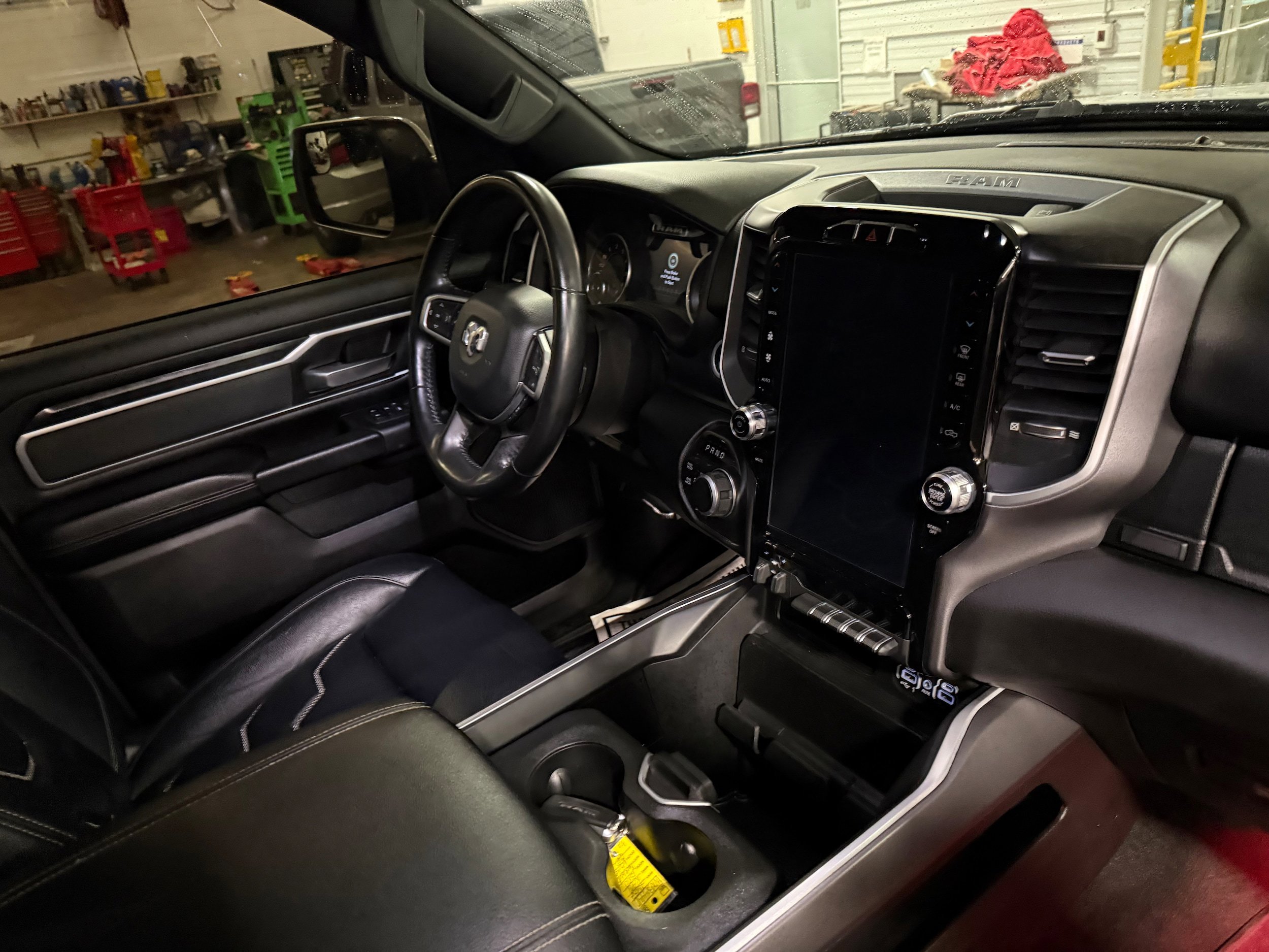 Used 2022 RAM 1500 Big Horn AWD/4WD image 12