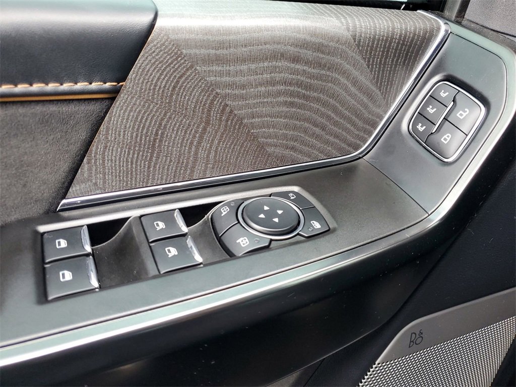 Used 2023 Ford F150 Platinum image 20