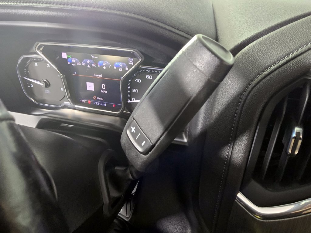 Certified 2022 GMC Sierra 3500 Denali w/ Denali Ultimate Package AWD/4WD image 36