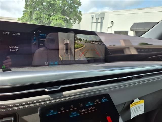 New 2026 Cadillac Escalade IQ Luxury 1 image 32