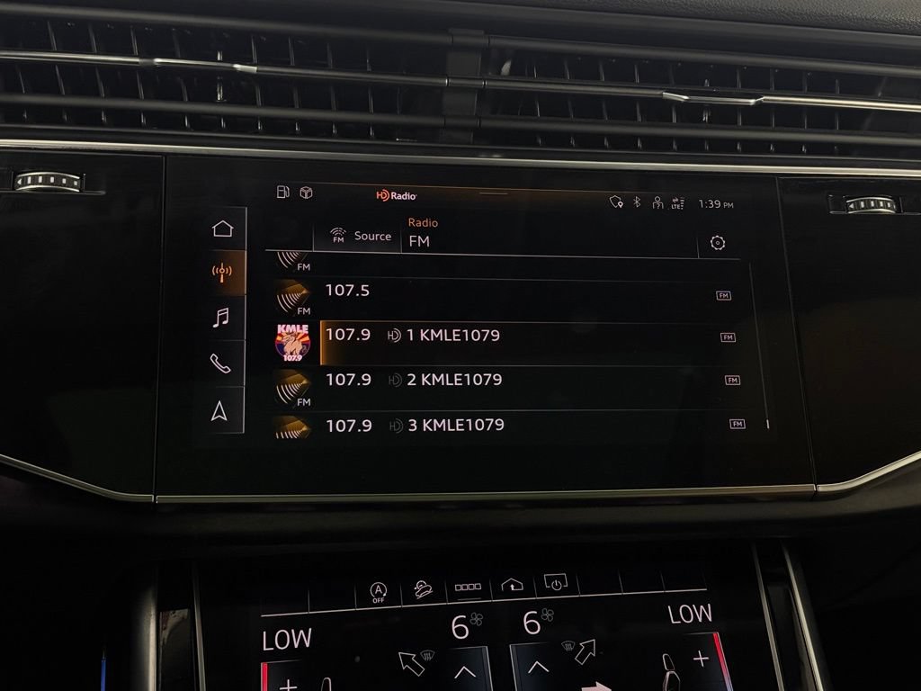 Used 2023 Audi Q8 Premium Plus w/ Premium Plus Package AWD/4WD image 21