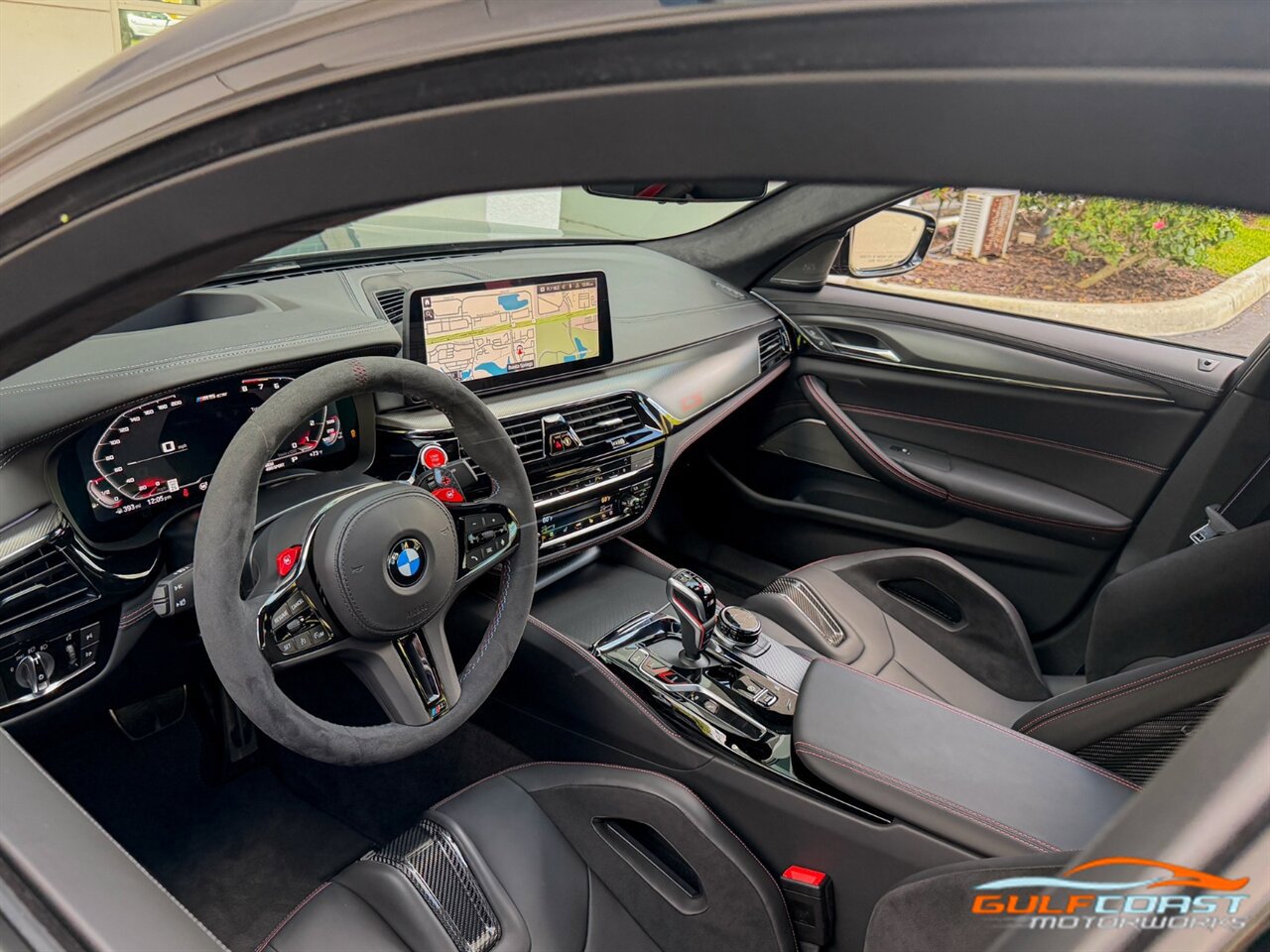 Used 2022 BMW M5 CS AWD/4WD image 2