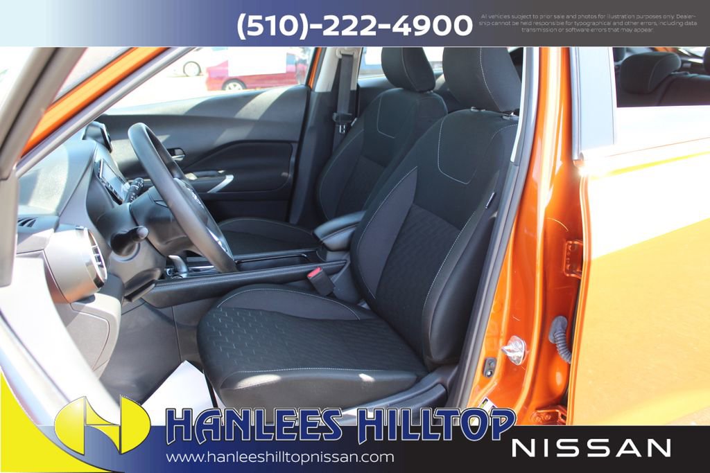 Certified 2024 Nissan Kicks SV FWD image 12