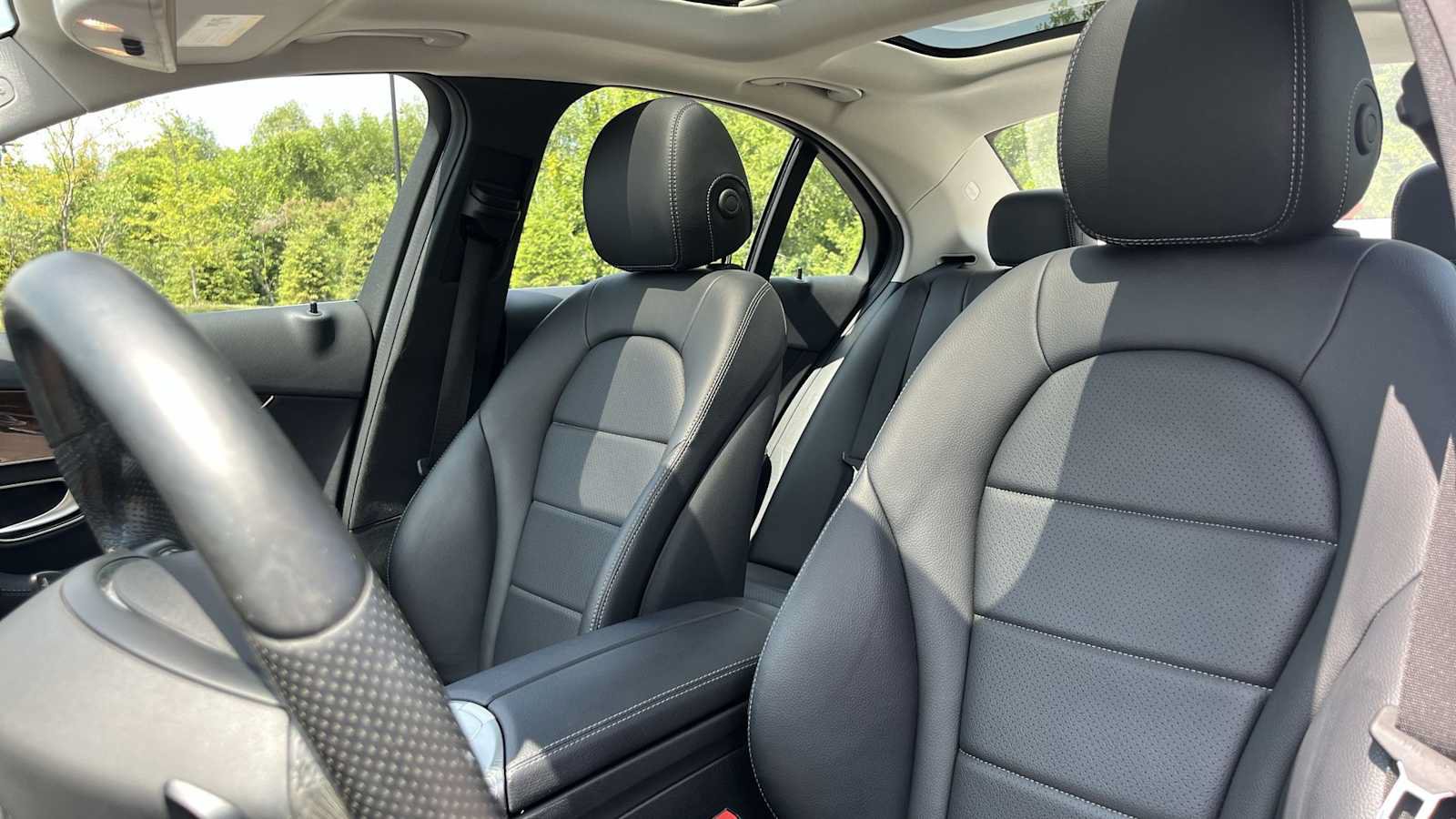 Used 2017 Mercedes-Benz C 300 4MATIC Sedan image 26