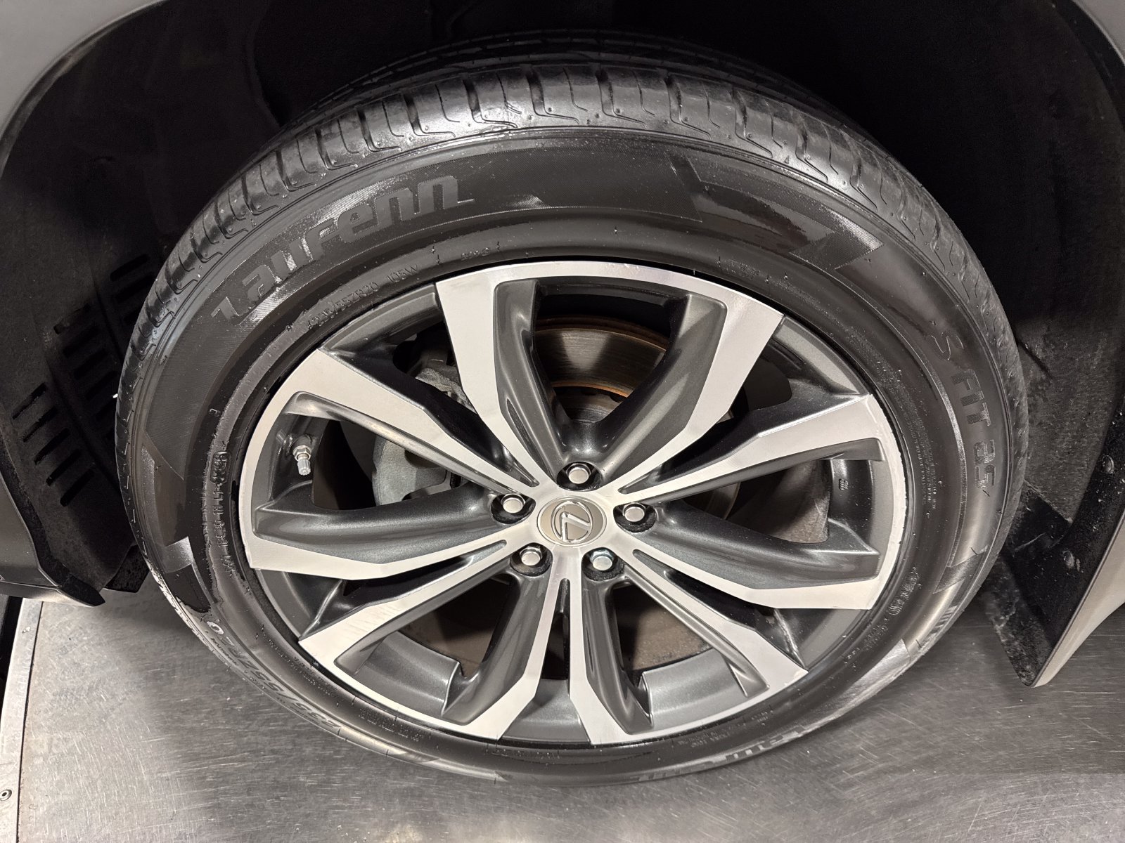 Used 2017 Lexus RX 350 AWD w/ Premium Package image 2