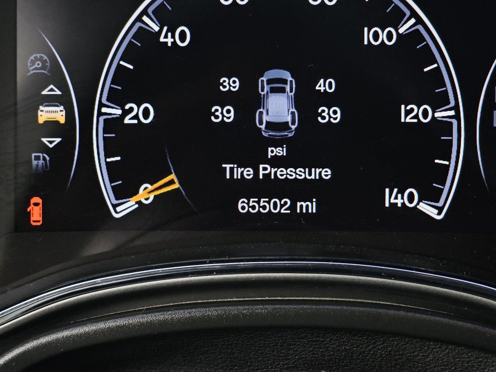 Used 2020 Jeep Grand Cherokee Altitude image 12