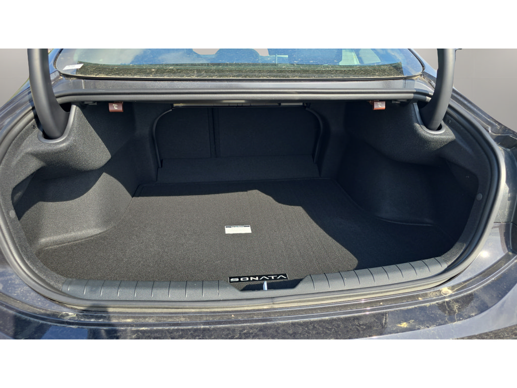New 2026 Hyundai Sonata SEL AWD/4WD image 9