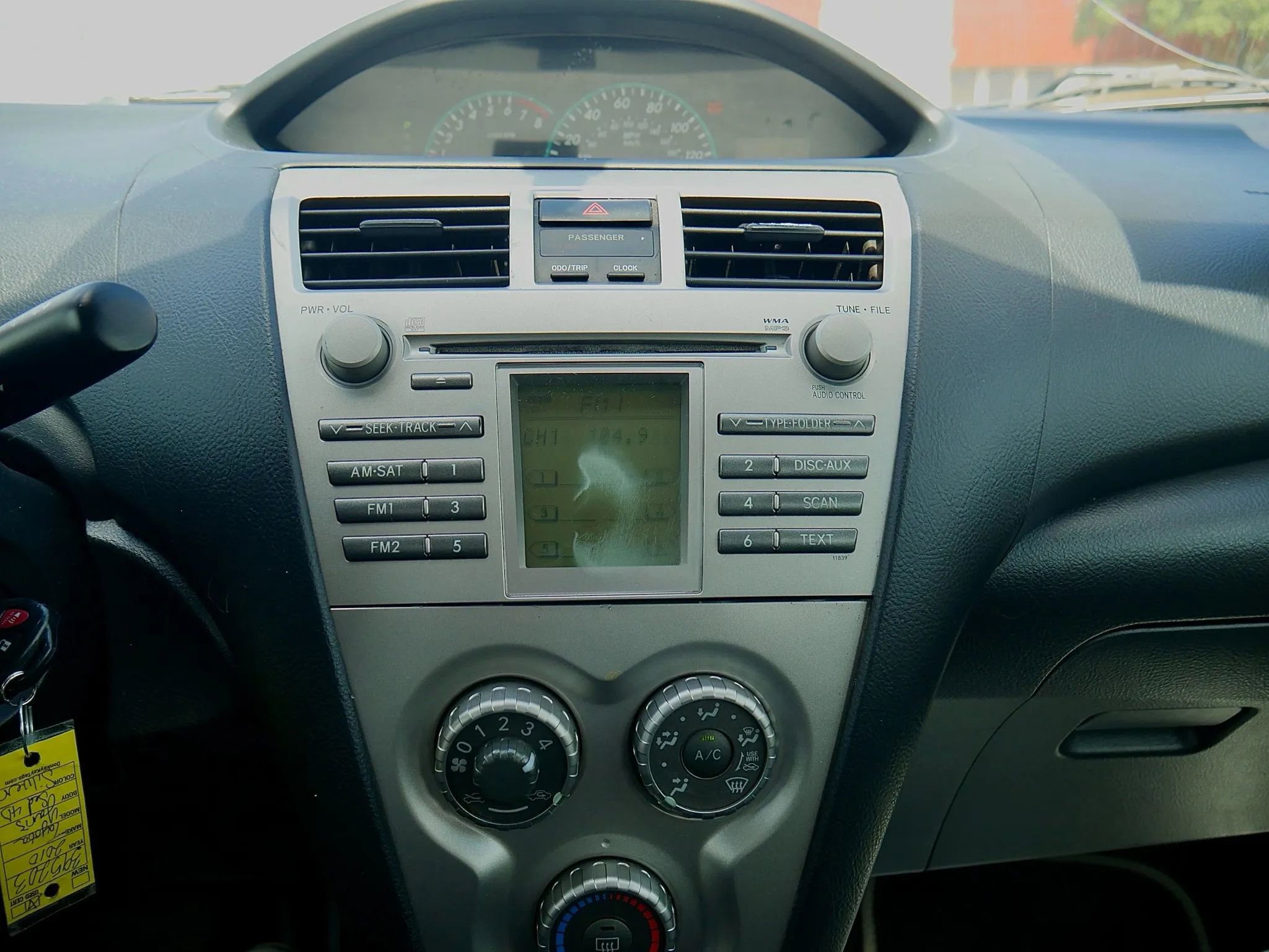 Used 2010 Toyota Yaris Sedan FWD image 15