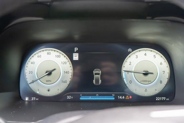 Used 2024 Hyundai Palisade Calligraphy image 32