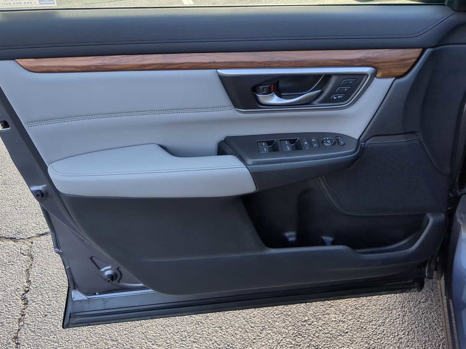 Used 2021 Honda CR-V EX-L image 11