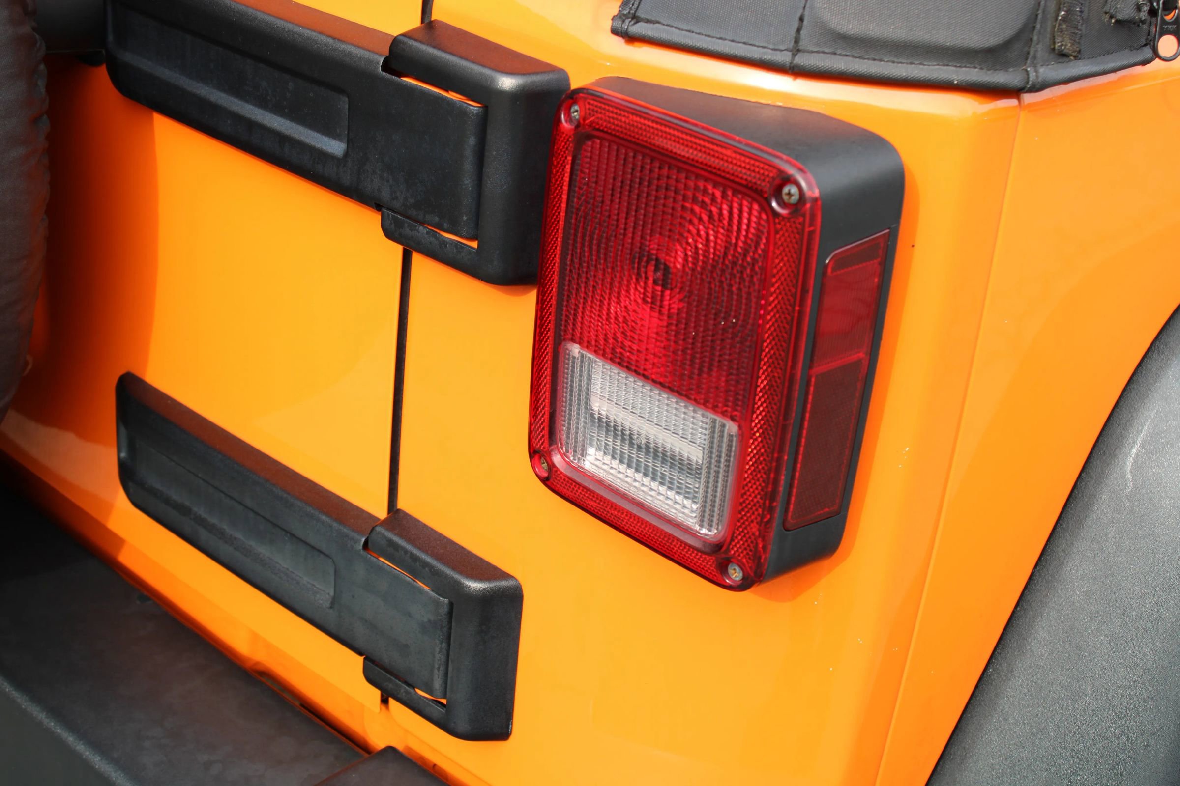 Used 2012 Jeep Wrangler Sport w/ Connectivity Group image 24