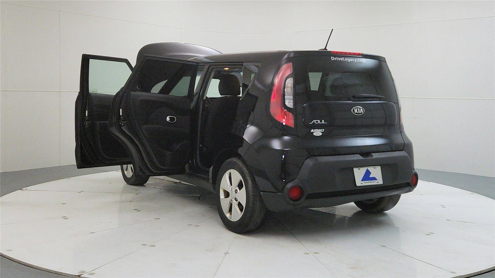 Used 2015 Kia Soul image 12