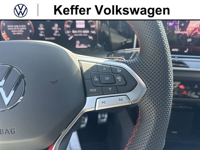 New 2026 Volkswagen GTI SE FWD image 18