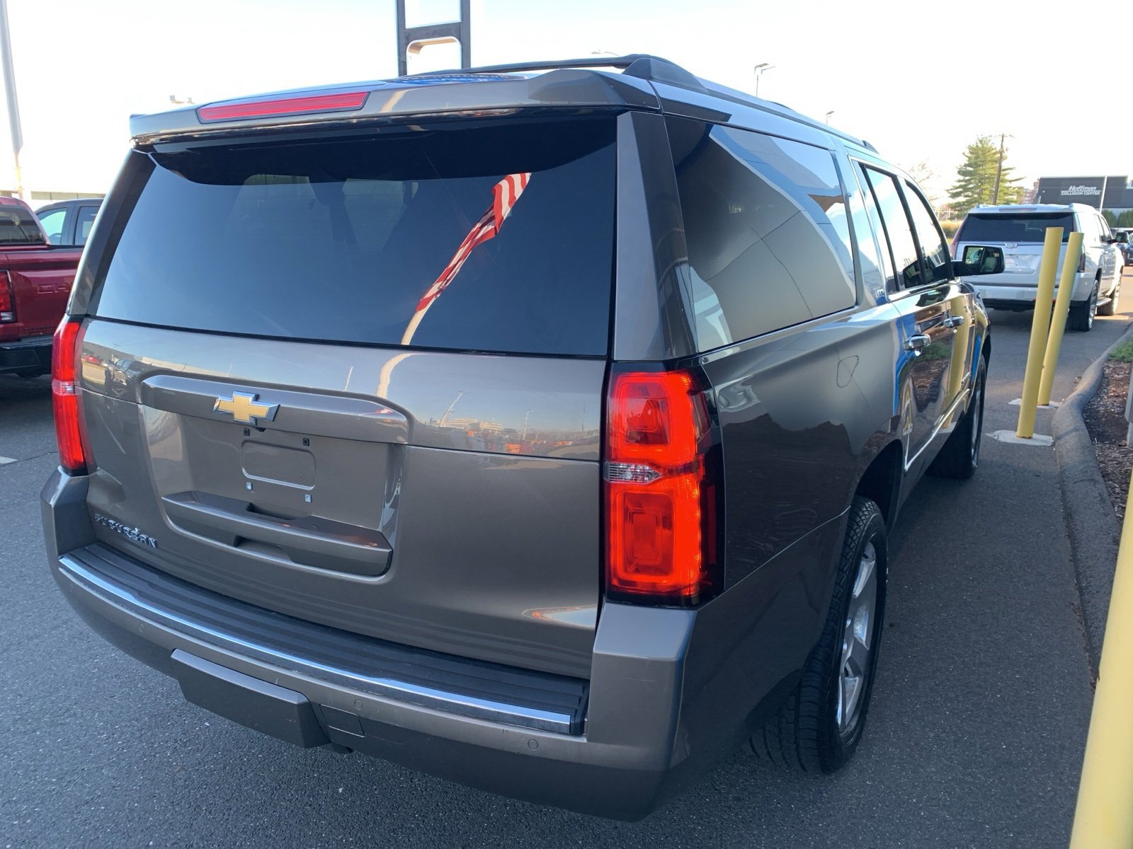 Used 2016 Chevrolet Suburban LTZ image 5