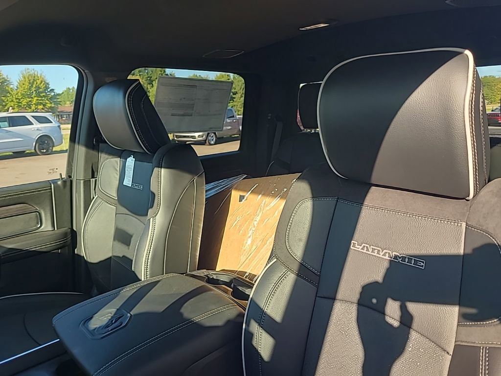 New 2026 RAM 2500 Laramie w/ Sport Appearance Package image 22