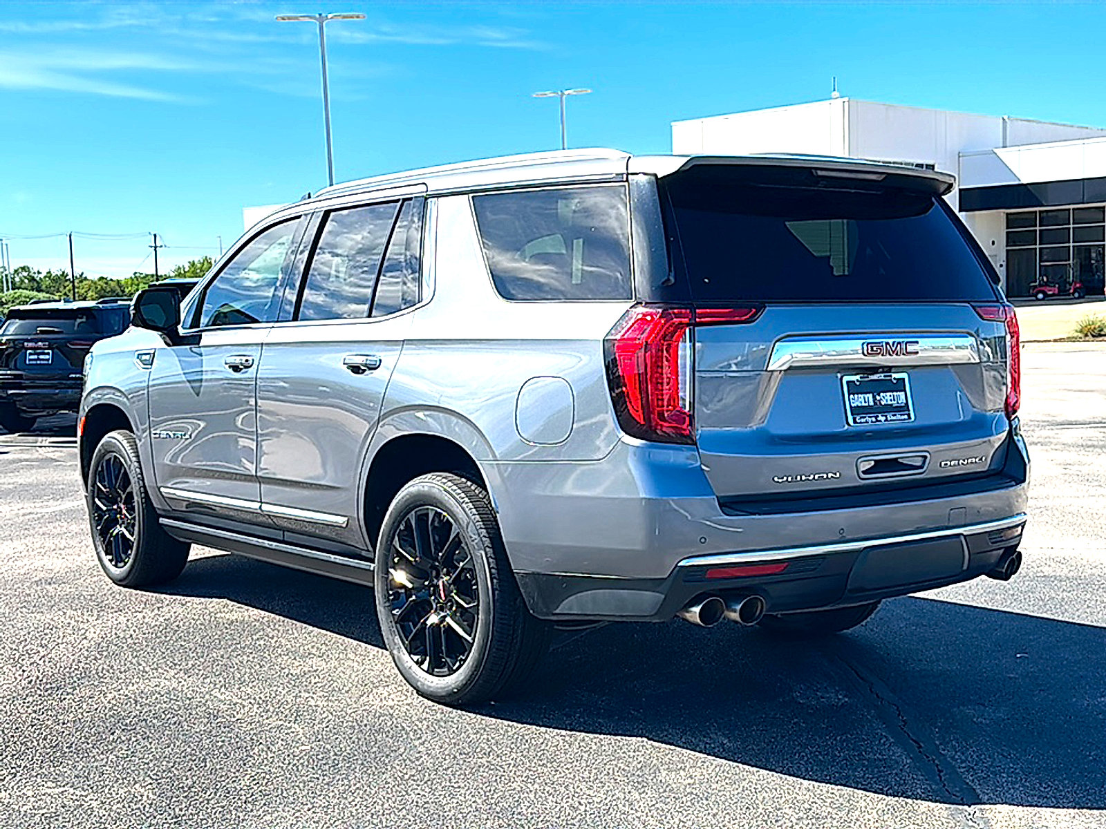 Used 2021 GMC Yukon Denali w/ Denali Ultimate Package image 6