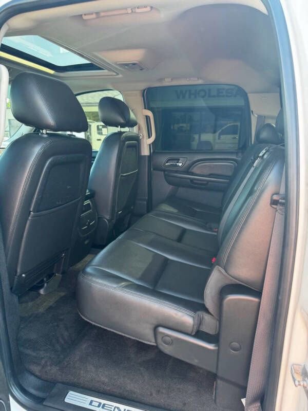 Used 2013 GMC Sierra 3500 Denali image 17