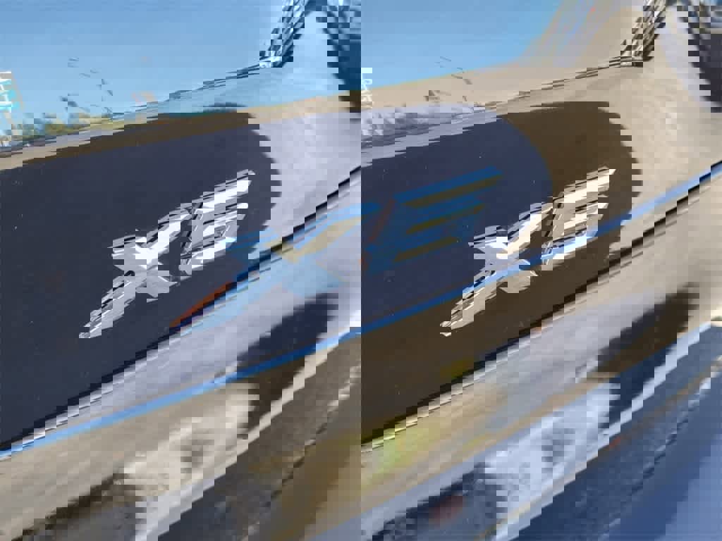 Used 2023 BMW X5 xDrive40i image 5