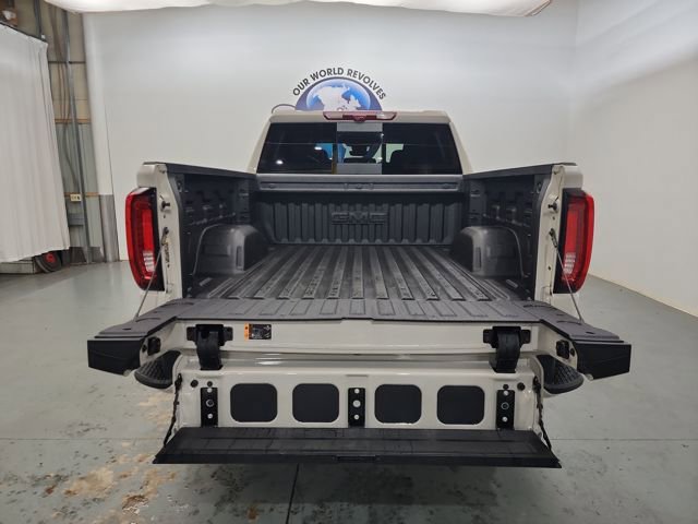 New 2026 GMC Sierra 1500 AT4 w/ Technology Package image 8