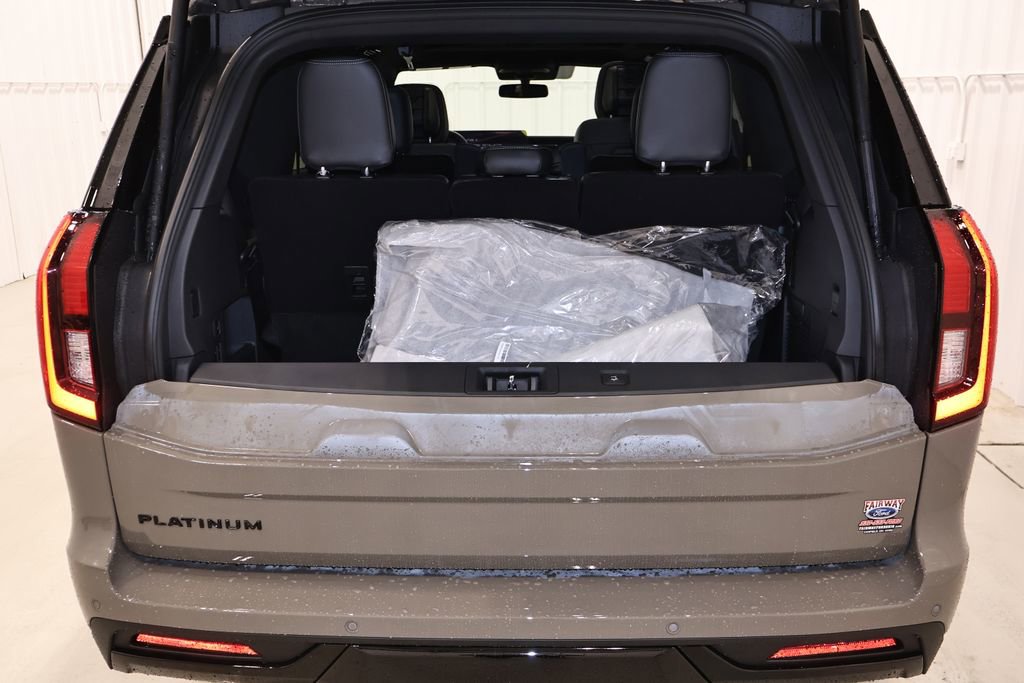 New 2026 Ford Expedition Platinum image 41