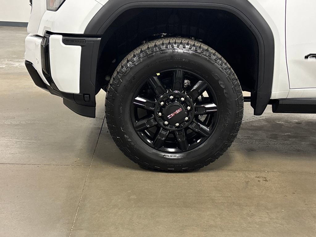 New 2026 GMC Sierra 2500 AT4 w/ AT4 Premium Plus Package image 8