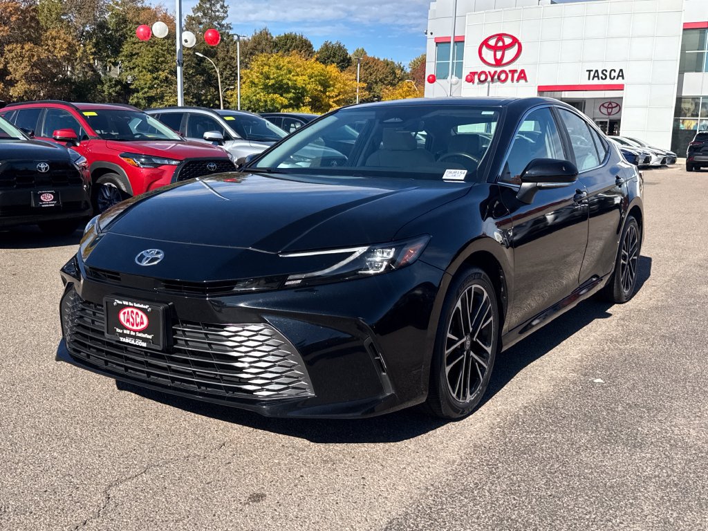 Used 2026 Toyota Camry XLE w/ Preferred Package 2 (TMS) AWD/4WD image 3