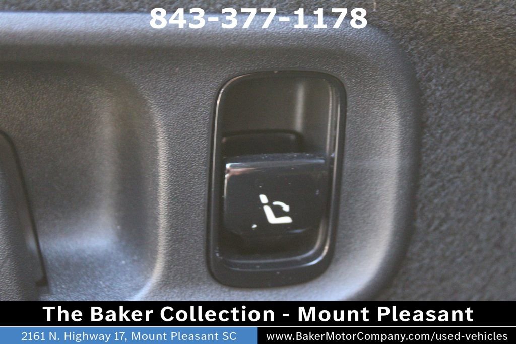 Certified 2024 Mercedes-Benz C 300 Sedan image 10