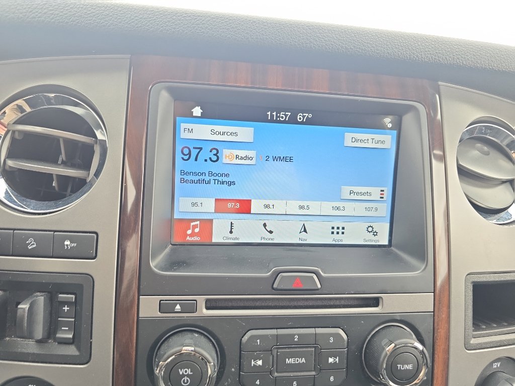 Used 2017 Ford Expedition EL Platinum image 30