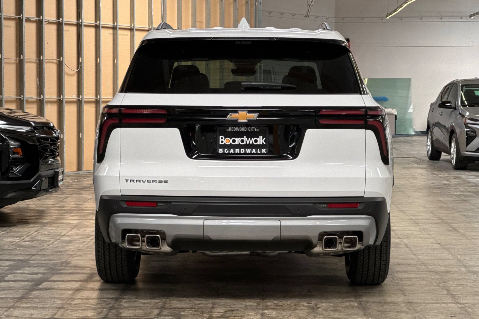 New 2026 Chevrolet Traverse LT w/ Driver Confidence Package FWD image 5
