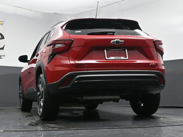 New 2026 Chevrolet Trax RS w/ Driver Confidence Package FWD image 32