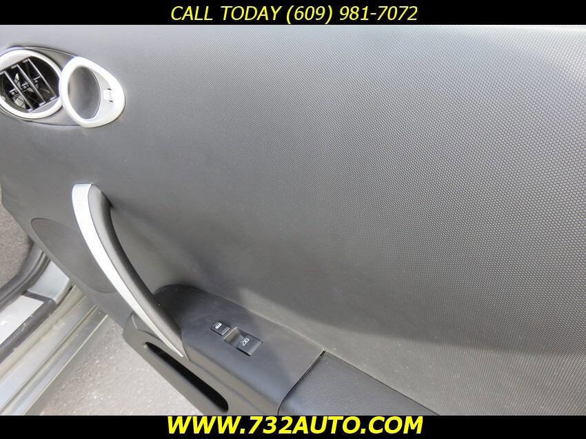 Used 2003 Nissan 350Z Track image 13